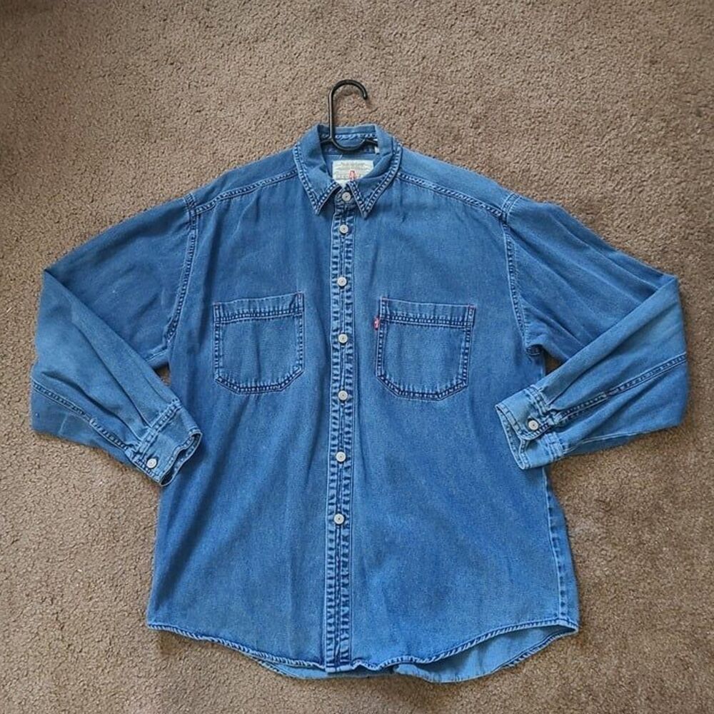 Levi's Y2K Classic Blue Denim Button-Up Shirt
